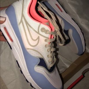 Women’s Nike Air max 1 ultra 2.0